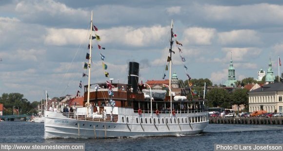 Steamship Bohuslän departing Karlshamn
